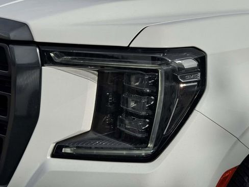 Used 2022 GMC Yukon AT4 w/ Max Trailering Package AWD/4WD image 2