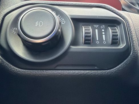 Used 2020 Jeep Wrangler Rubicon AWD/4WD image 21