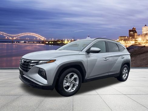 Used 2024 Hyundai Tucson SEL FWD image 1