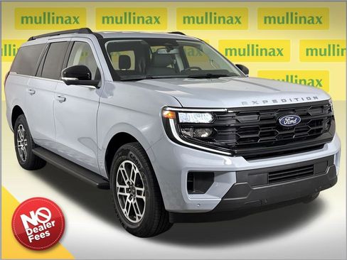 New 2026 Ford Expedition Max Active image 1