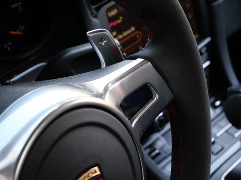 Used 2015 Porsche 911 GT3 w/ Carbon Interior Package image 12