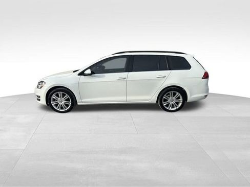 Used 2015 Volkswagen Golf TDI SE image 16