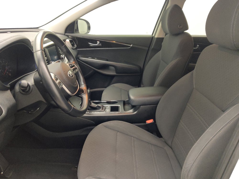 Used 2020 Kia Sorento S FWD image 17