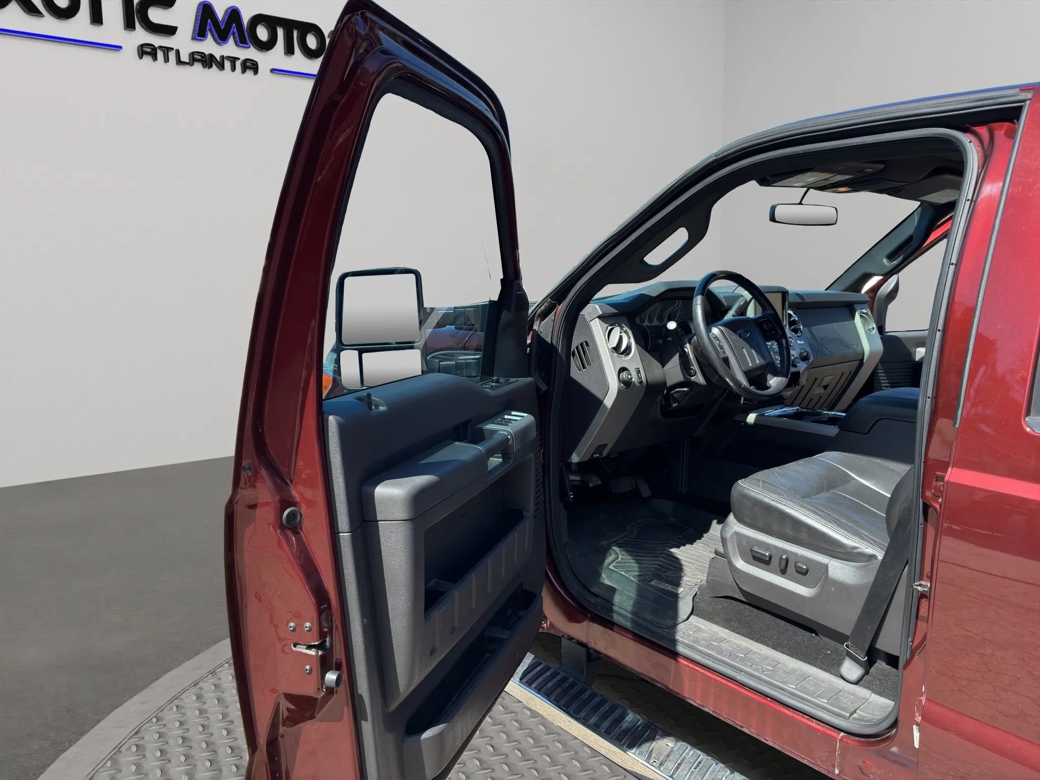 Used 2016 Ford F250 Lariat w/ Lariat Ultimate Package AWD/4WD image 22
