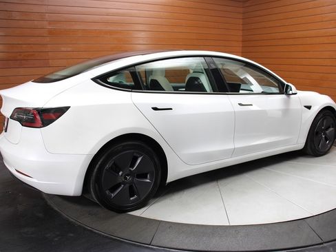 Used 2023 Tesla Model 3 Standard Range RWD image 23