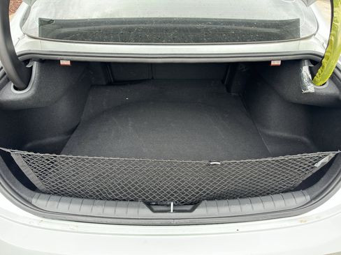 Used 2025 Hyundai Sonata Limited FWD image 12