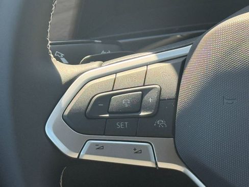 New 2026 Volkswagen Atlas SE image 15