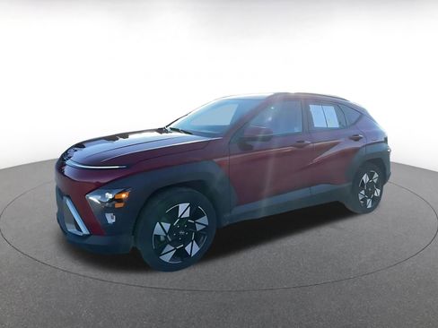 Used 2025 Hyundai Kona SEL image 4