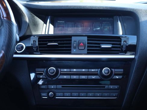 Used 2017 BMW X3 xDrive28i image 10