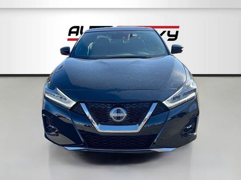 Used 2021 Nissan Maxima SR w/ Sport Mat Group FWD image 2