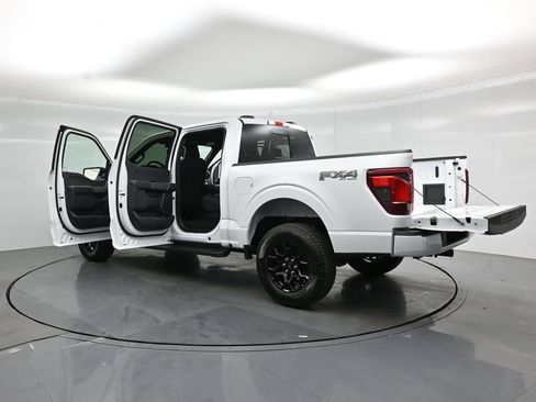 New 2026 Ford F150 XLT w/ Equipment Group 302A MID AWD/4WD image 32