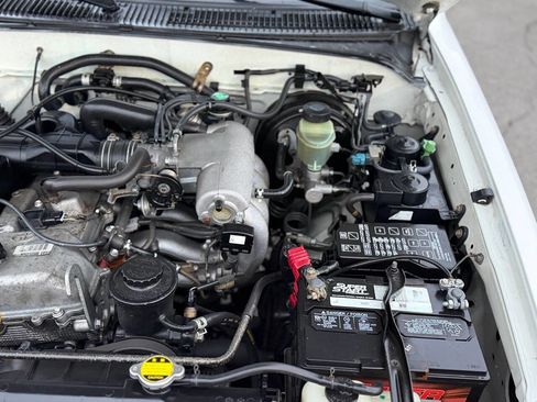 Used 2000 Toyota Tacoma 4x4 Xtracab image 96