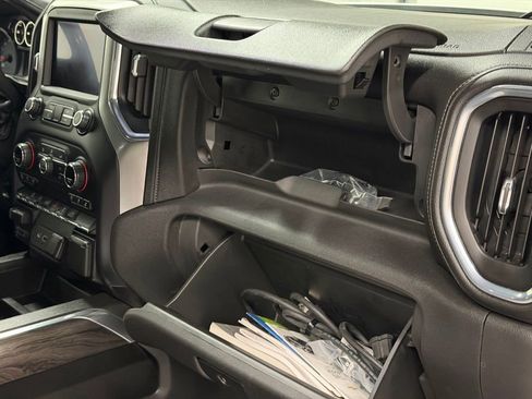 Certified 2020 Chevrolet Silverado 1500 LTZ image 28