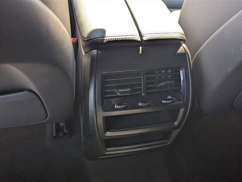 Certified 2025 BMW X5 sDrive40i image 18