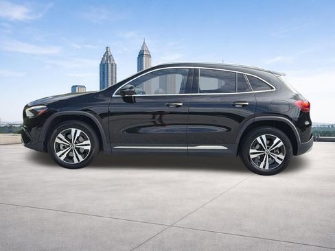 Used 2025 Mercedes-Benz GLA 250 image 23