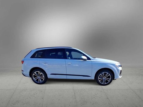 New 2026 Audi Q7 Premium image 9