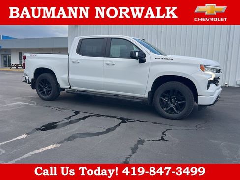 Used 2023 Chevrolet Silverado 1500 RST w/ Convenience Package II image 16