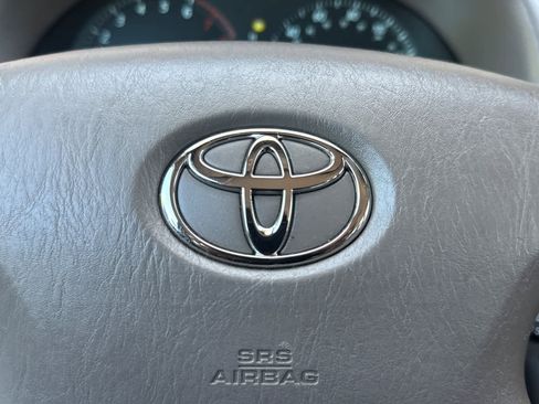 Used 2003 Toyota Camry LE FWD image 29