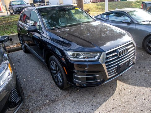 Used 2017 Audi Q7 3.0T Premium image 6