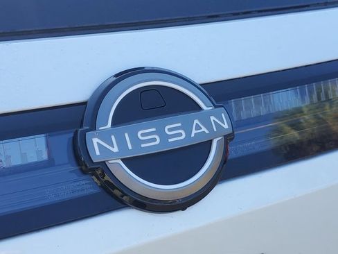 Used 2025 Nissan Murano Platinum w/ Cargo Package image 12