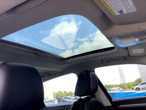 Used 2021 Volkswagen Jetta SEL image 13