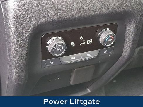 Used 2024 Chevrolet Traverse RS w/ LPO, Floor Liner Package image 15