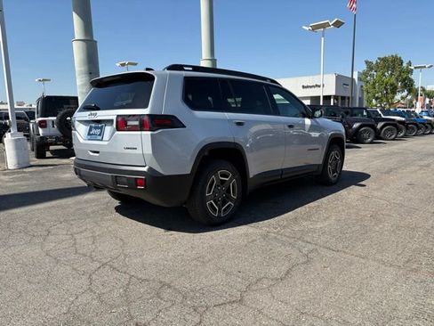 New 2026 Jeep Cherokee Laredo AWD/4WD image 7