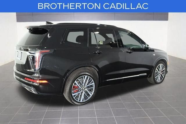 Certified 2024 Cadillac XT6 Sport w/ Platinum Package AWD/4WD image 9