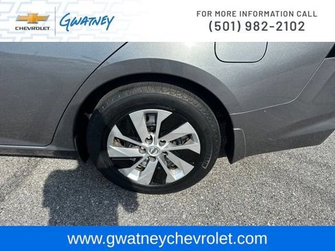 Used 2020 Nissan Altima 2.5 S FWD image 10