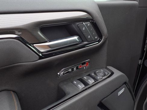 New 2025 GMC Sierra 1500 AT4 w/ AT4 Premium Package image 13