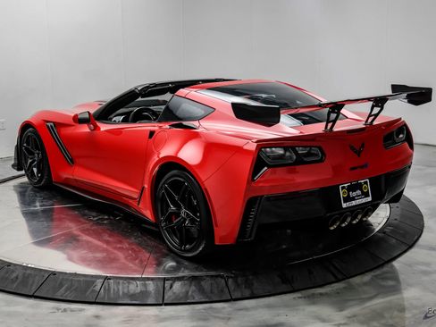 Used 2019 Chevrolet Corvette ZR1 image 15