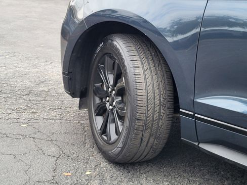 Certified 2022 Ford Edge SE w/ Black Appearance Package image 31