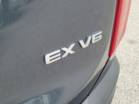 Used 2021 Kia Telluride EX w/ EX Premium Package FWD image 13