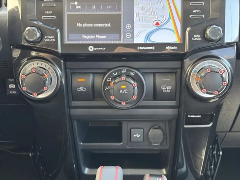 Used 2021 Toyota 4Runner TRD Off-Road Premium w/ Moonroof Package image 37