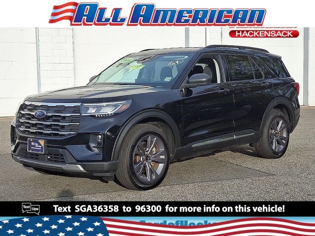 Certified 2025 Ford Explorer Active w/ Active Comfort Package AWD/4WD image 1