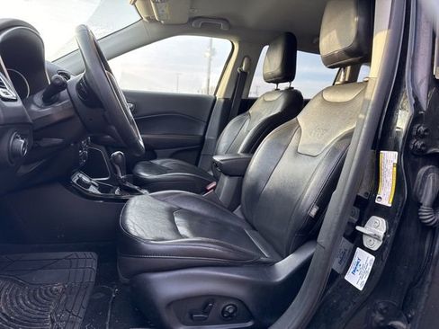 Used 2018 Jeep Compass Limited w/ Navigation Group image 5