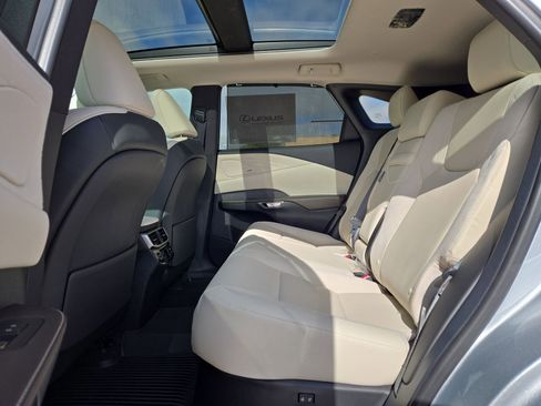 New 2026 Lexus RX 350 FWD image 13