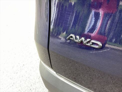 Certified 2024 Toyota Grand Highlander AWD image 19