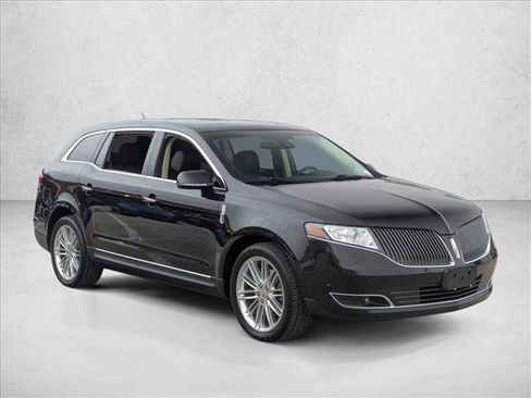 Used 2015 Lincoln MKT AWD w/ Equipment Group 201A image 3