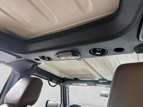 Used 2016 Jeep Wrangler Unlimited Sahara w/ Connectivity Group image 28