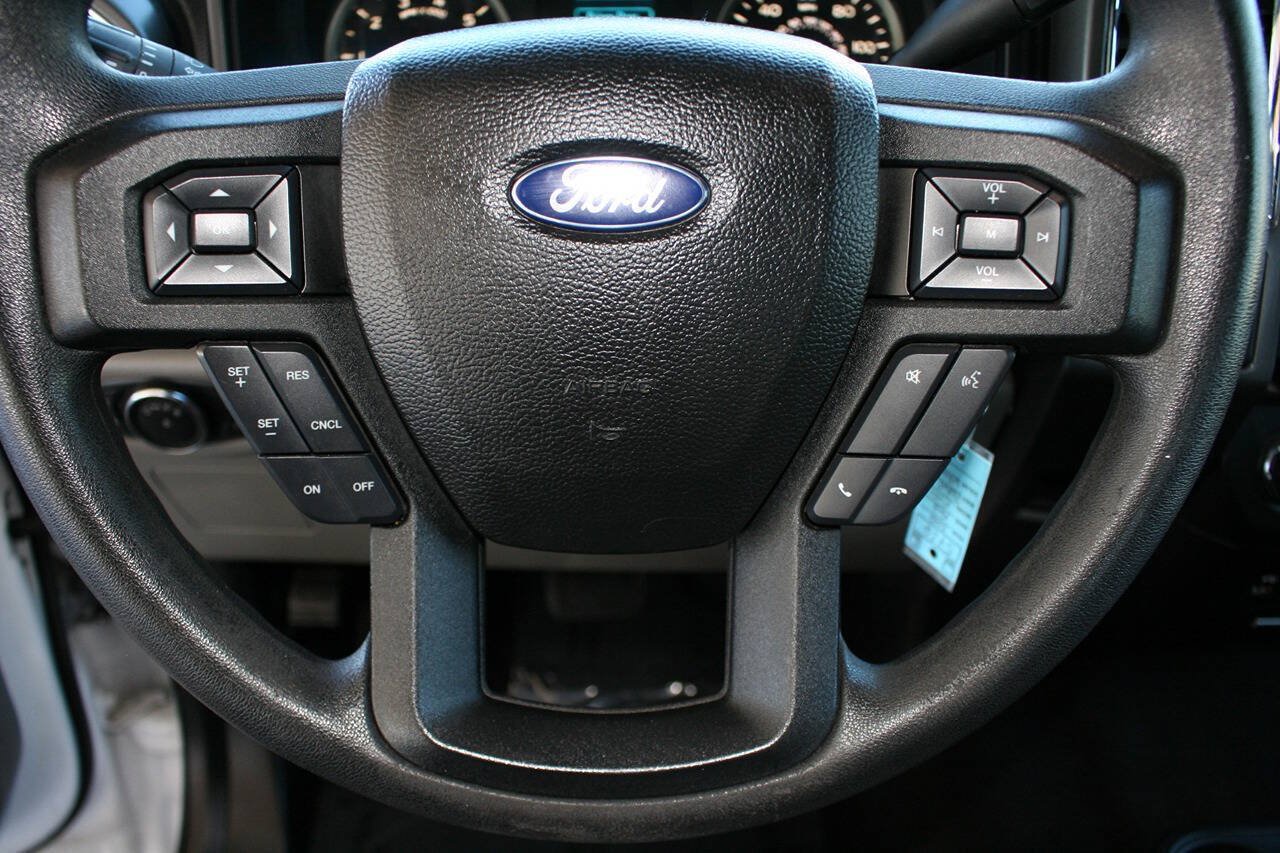 Used 2016 Ford F150 XLT AWD/4WD image 16