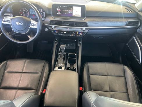 Used 2020 Kia Telluride EX AWD/4WD image 19