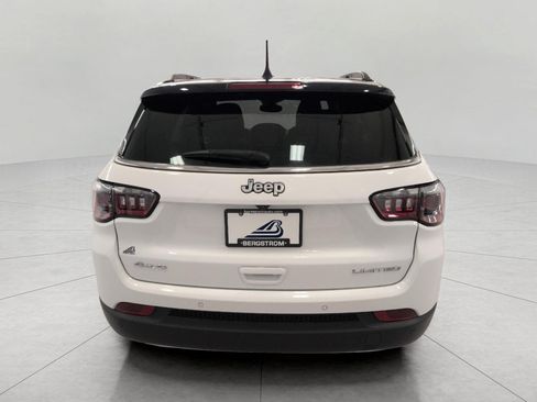 Used 2023 Jeep Compass Limited w/ Sun and Sound Group AWD/4WD image 12