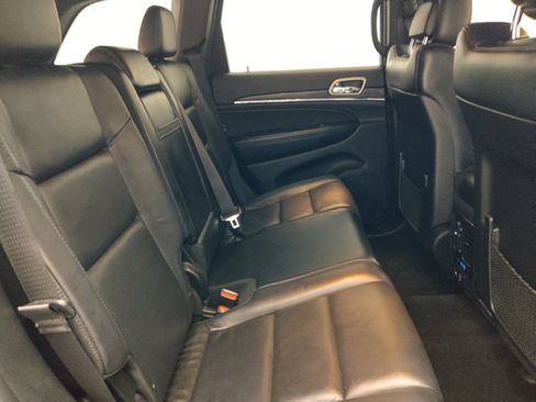 Used 2019 Jeep Grand Cherokee Limited RWD image 19
