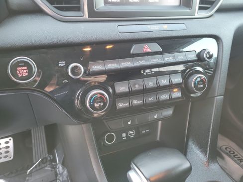 Used 2019 Kia Sportage EX FWD image 23