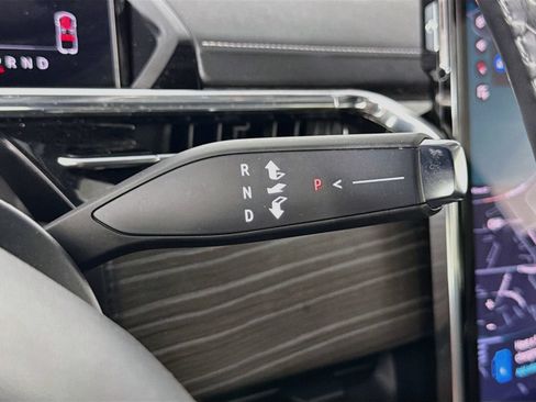 Used 2025 GMC Sierra EV Denali AWD/4WD image 17