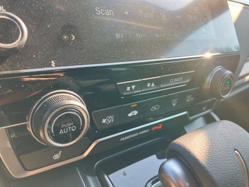Used 2020 Honda CR-V EX image 21