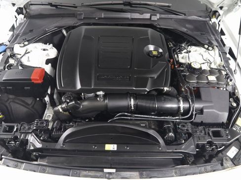 Used 2024 Jaguar XF R-Dynamic SE image 62