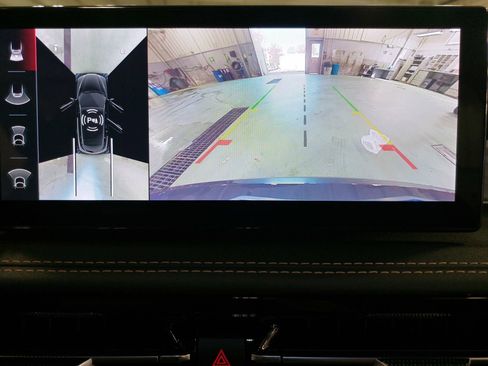 New 2025 Alfa Romeo Tonale w/ Premium Package image 25