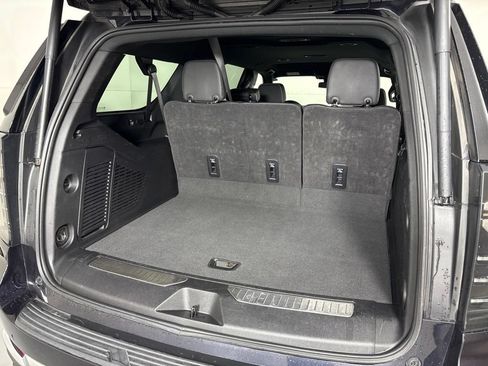 Certified 2025 Chevrolet Suburban Premier AWD/4WD image 26
